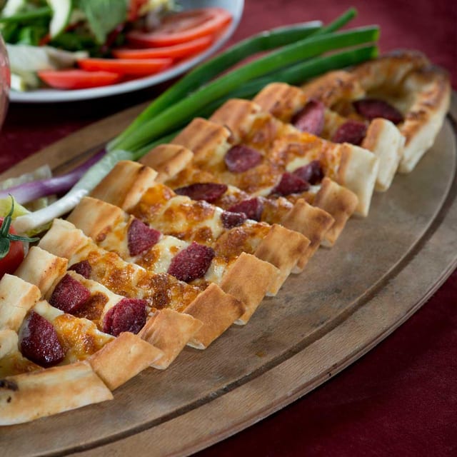 Pide with Sojouk